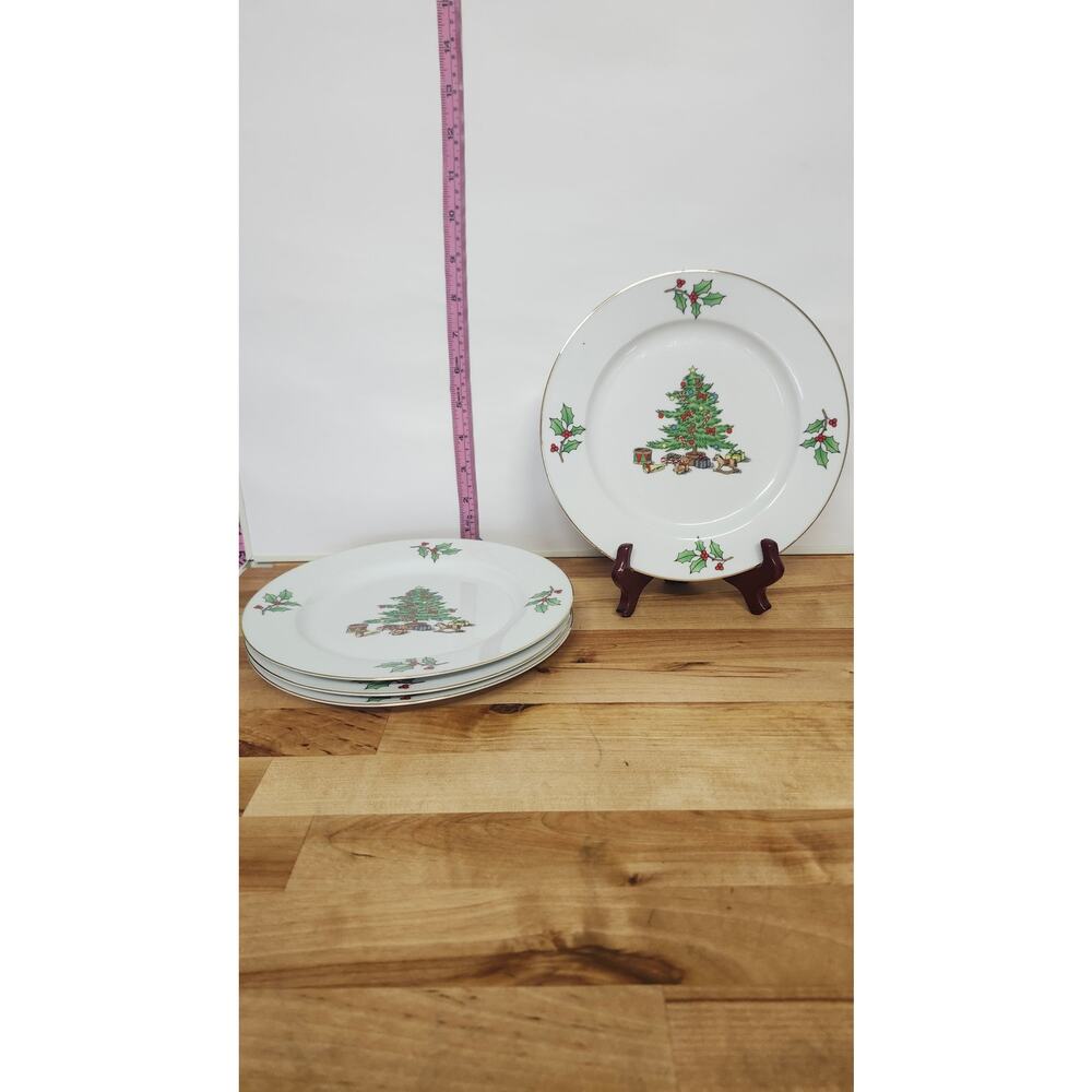 Set of 4 Vintage Tieshan Holiday Hostess 8 inch plates Second Quality